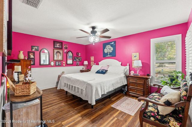 7427 Heather Walk Drive, Spring Hill, FL 34613