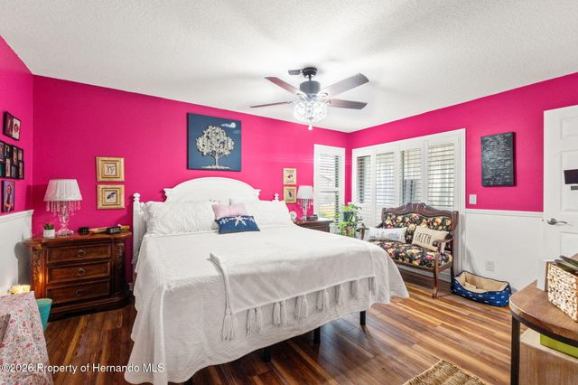 7427 Heather Walk Drive, Spring Hill, FL 34613