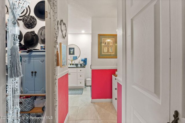 7427 Heather Walk Drive, Spring Hill, FL 34613