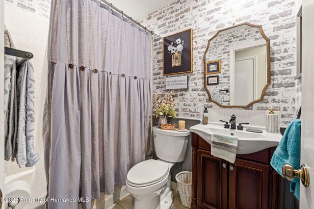 7427 Heather Walk Drive, Spring Hill, FL 34613