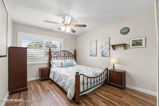 7427 Heather Walk Drive, Spring Hill, FL 34613