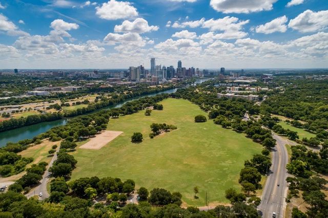 2109 Brackenridge ST A, Austin, TX 78704