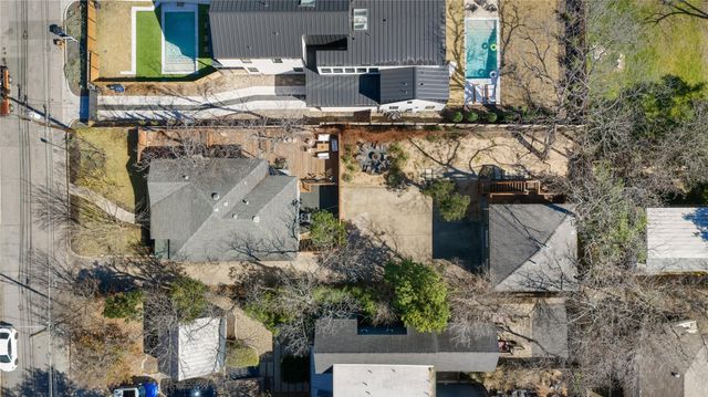 2109 Brackenridge ST A, Austin, TX 78704