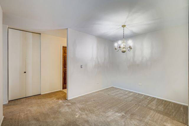 1575 Sandpebble Drive 113, Wheeling, IL 60090