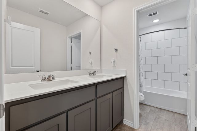 8129 Trudy Lane, Fort Worth, TX 76120