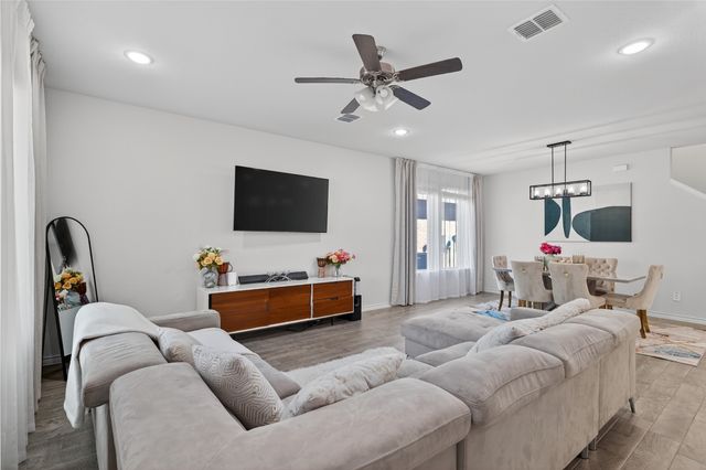 8129 Trudy Lane, Fort Worth, TX 76120