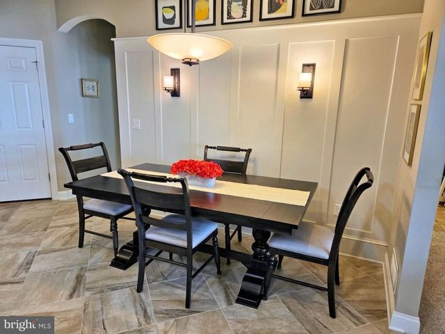 1349 WORTHINGTON DR, Mount Joy, PA 17552