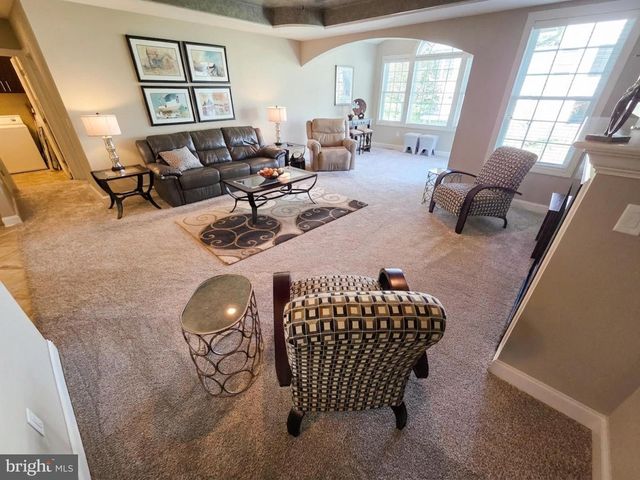 1349 WORTHINGTON DR, Mount Joy, PA 17552