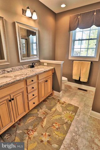 1349 WORTHINGTON DR, Mount Joy, PA 17552