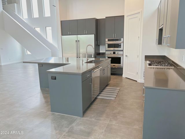 10920 E North Lane, Scottsdale, AZ 85259