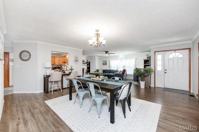 15 Michelle Drive, Mascoutah, IL 62258