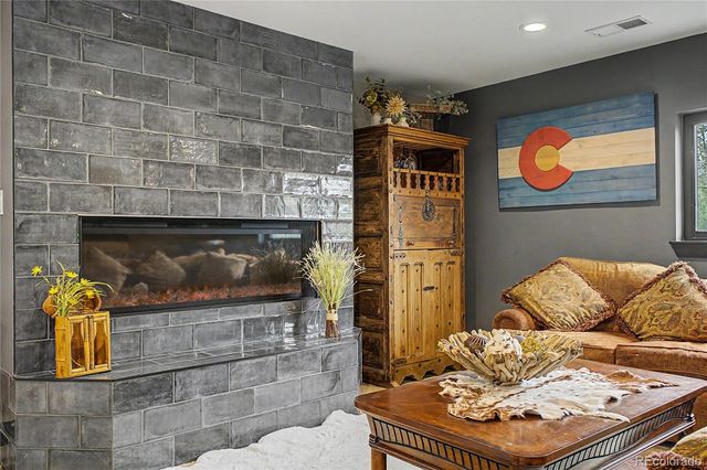 175 Zephyr Street, Lakewood, CO 80226