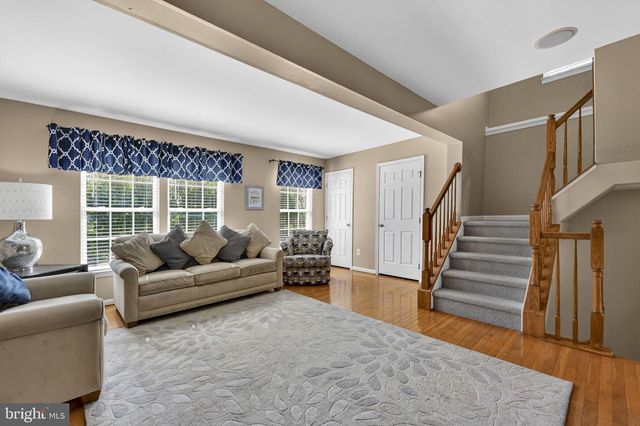 1327 MARE ST, Ranson, WV 25438