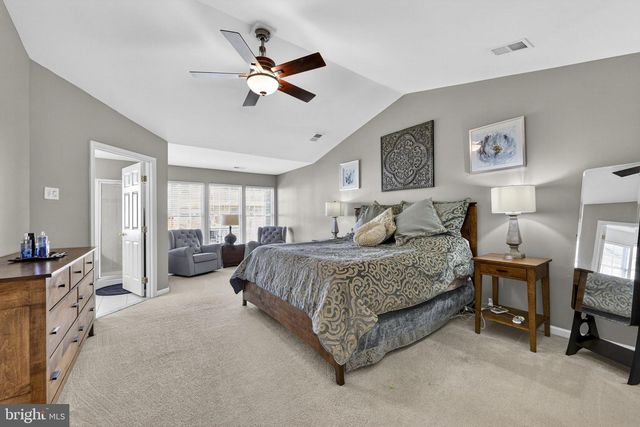 1327 MARE ST, Ranson, WV 25438