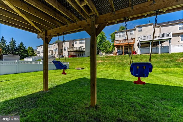 1327 MARE ST, Ranson, WV 25438