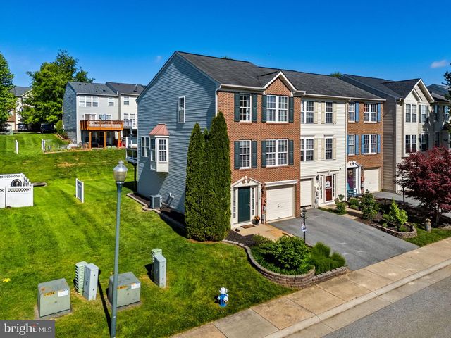 1327 MARE ST, Ranson, WV 25438