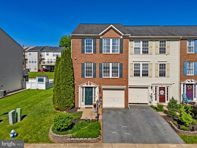 1327 MARE ST, Ranson, WV 25438
