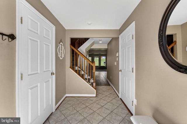1327 MARE ST, Ranson, WV 25438