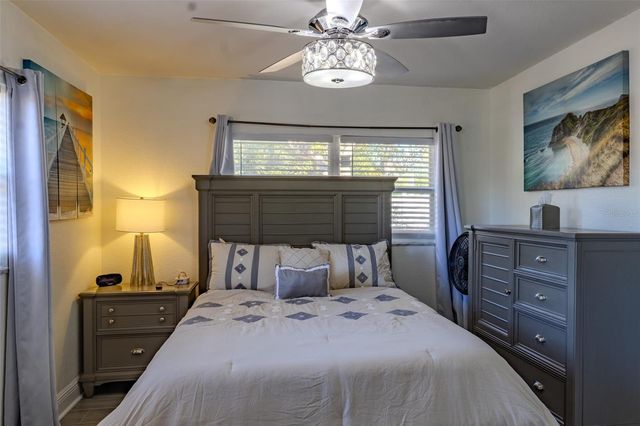 11608 N BOULEVARD, Tampa, FL 33612