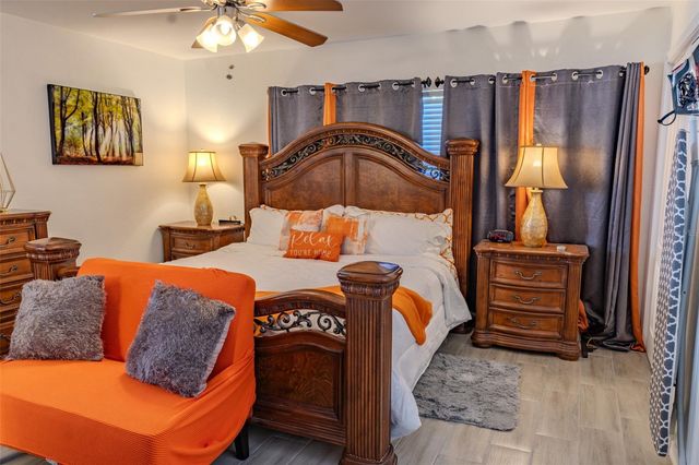 11608 N BOULEVARD, Tampa, FL 33612