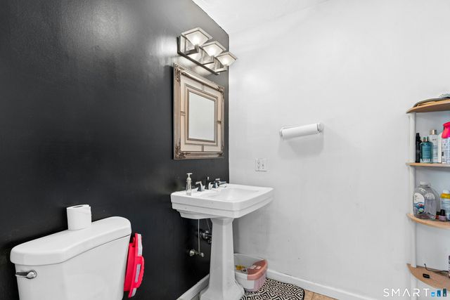 25 Tyler Hill Road, Naugatuck, CT 06770