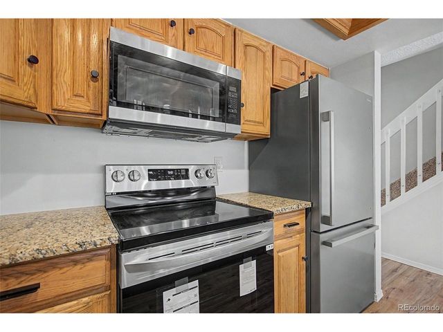 2455 Lexington Village Ln, Colorado Springs, CO 80916