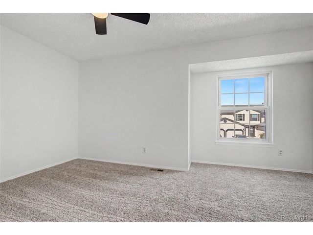 2455 Lexington Village Ln, Colorado Springs, CO 80916