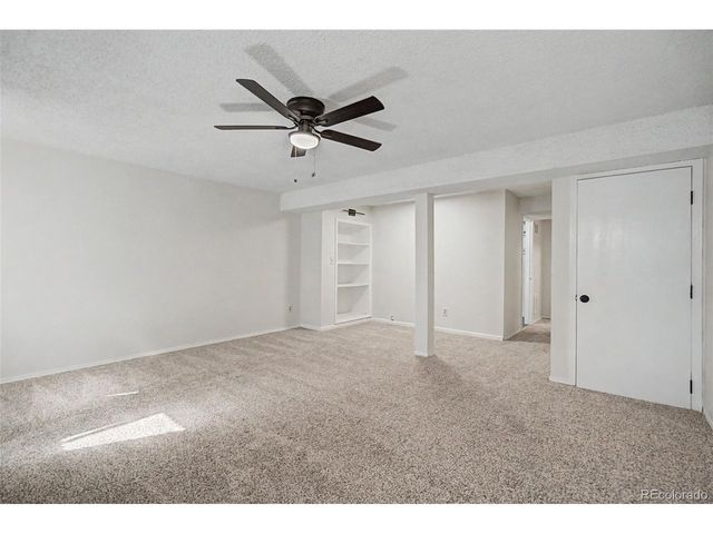 2455 Lexington Village Ln, Colorado Springs, CO 80916