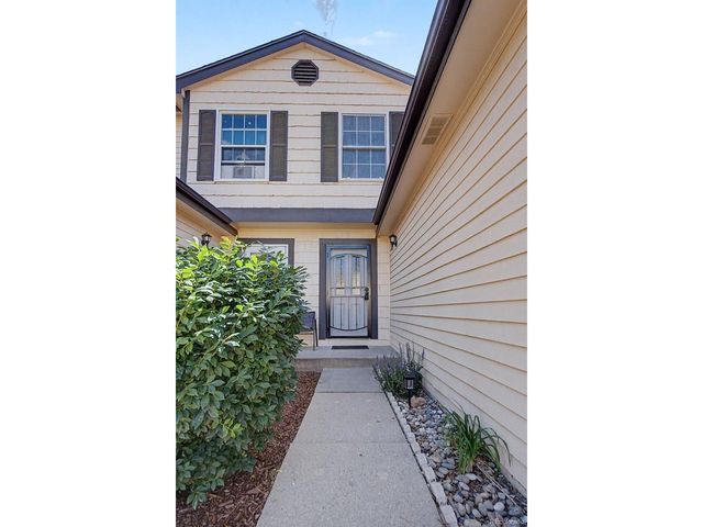 2455 Lexington Village Ln, Colorado Springs, CO 80916
