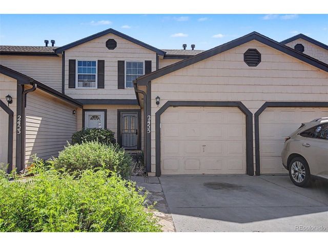 2455 Lexington Village Ln, Colorado Springs, CO 80916
