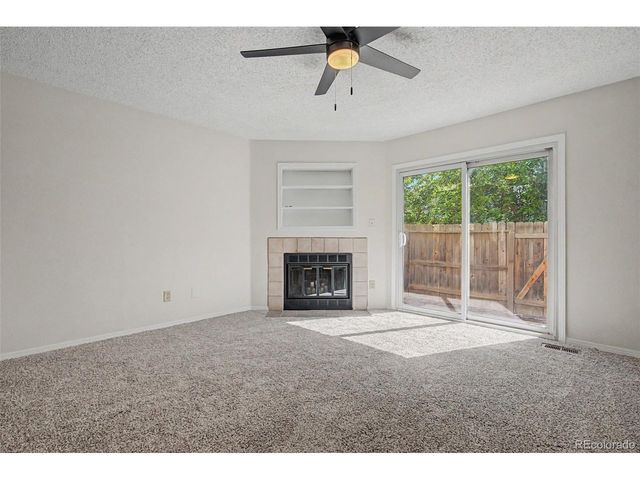 2455 Lexington Village Ln, Colorado Springs, CO 80916