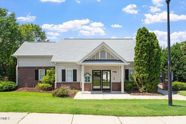 7734 Winners Edge Street, Raleigh, NC 27617
