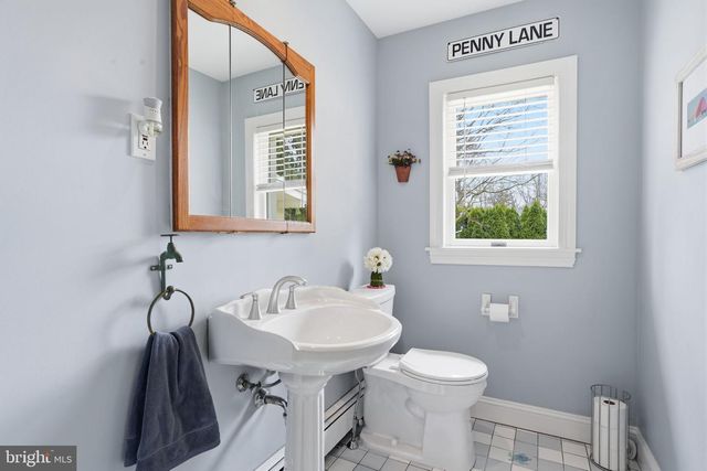 211 LONGVIEW AVE, Langhorne, PA 19047