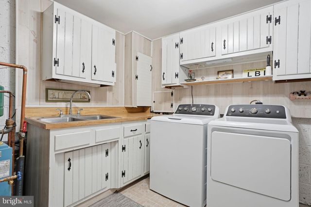 211 LONGVIEW AVE, Langhorne, PA 19047