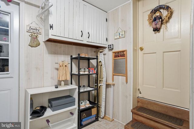 211 LONGVIEW AVE, Langhorne, PA 19047