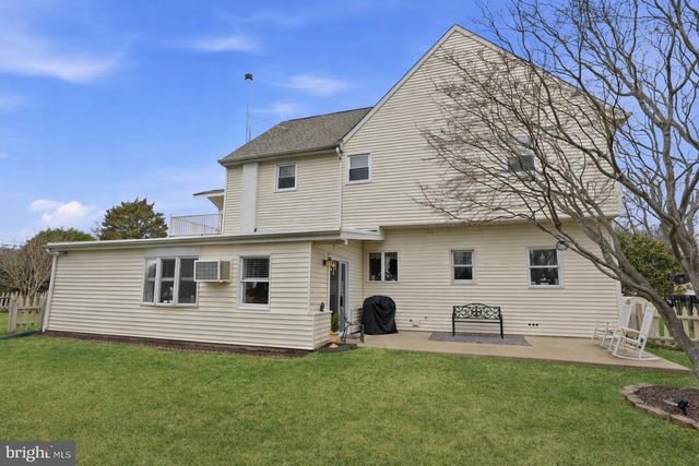 211 LONGVIEW AVE, Langhorne, PA 19047