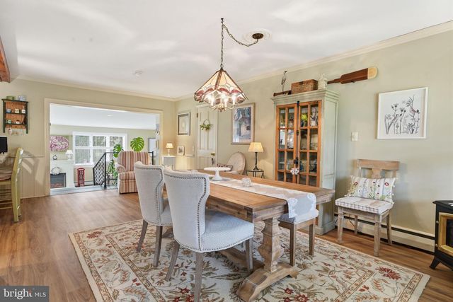 211 LONGVIEW AVE, Langhorne, PA 19047