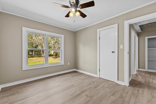 1715 Brooklane Dr., Hattiesburg, MS 39401