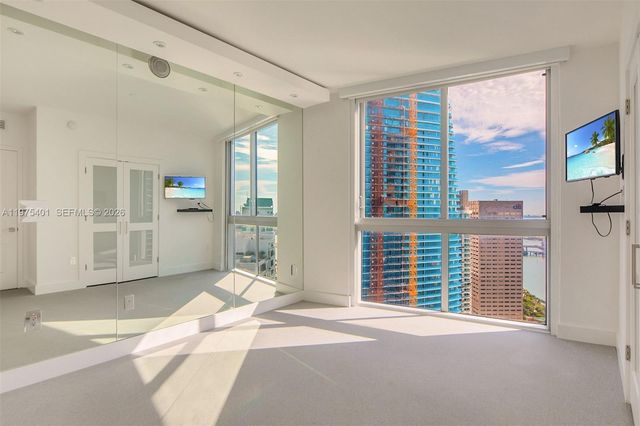 465 Brickell Ave 4301, Miami, FL 33131