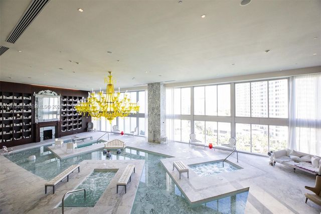 465 Brickell Ave 4301, Miami, FL 33131