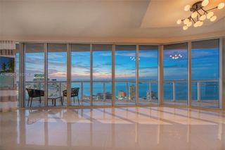 465 Brickell Ave 4301, Miami, FL 33131
