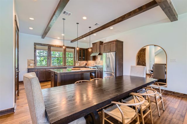 2217 Seabiscuit CV 103, Spicewood, TX 78669
