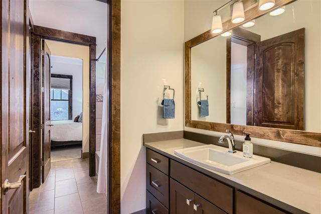 2217 Seabiscuit CV 103, Spicewood, TX 78669