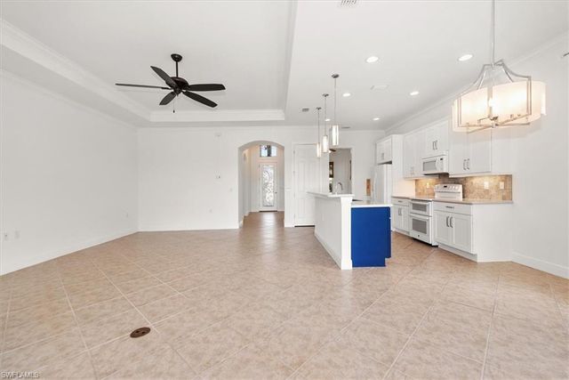 11511 Giulia DR, Fort Myers, FL 33913