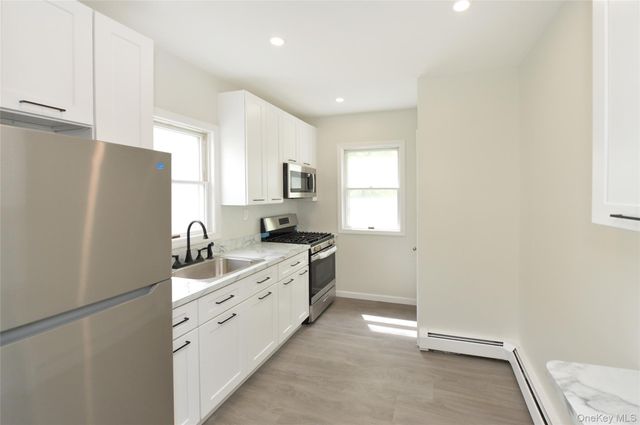 7 Pioneer Avenue, Suffern, NY 10901