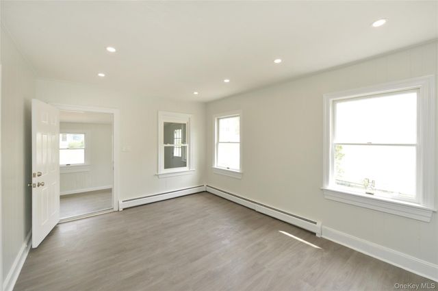7 Pioneer Avenue, Suffern, NY 10901