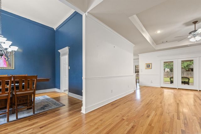 108 Bouriese Circle, Maumelle, AR 72113