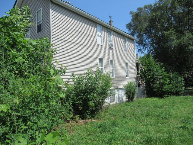 7533 S Dorchester Avenue, Chicago, IL 60619