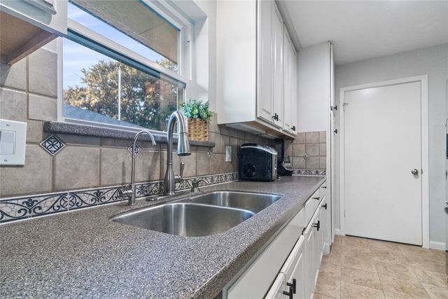 2620 Carmel Drive, Carrollton, TX 75006