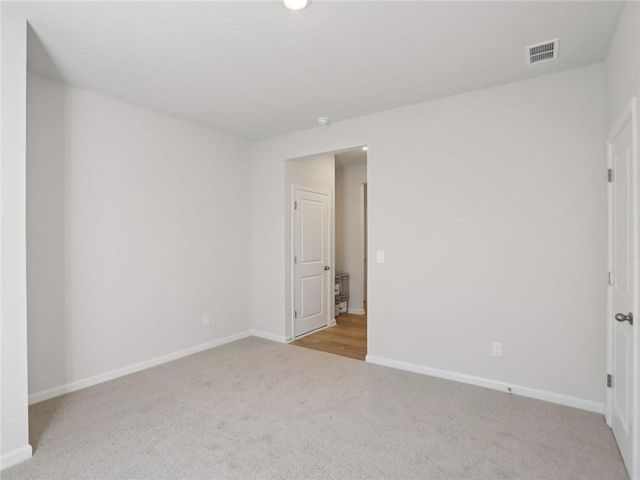 1293 Whitman Circle, Monroe, GA 30656